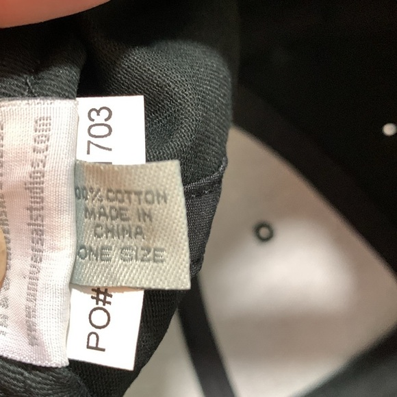 Universal Studios All Black Flocked & Embroidered SnapBack Baseball Cap - Picture 8 of 9